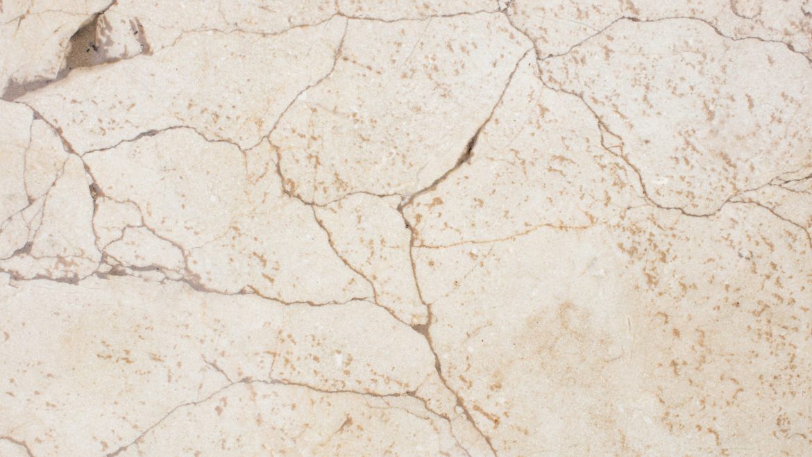 HOW TO KEEP MARBLE STAIN-FREE